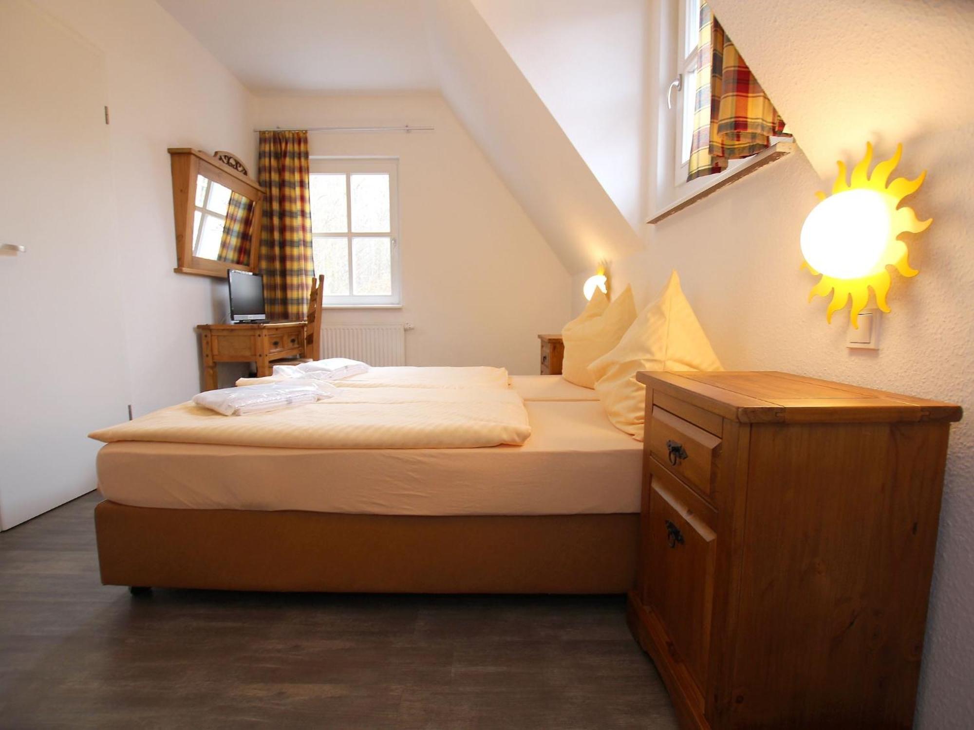 Holiday Home In Wernigerode With A Shared Pool Luaran gambar